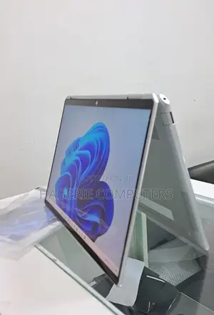 New Laptop HP Spectre 14 8GB Intel Core I5 SSD 512GB