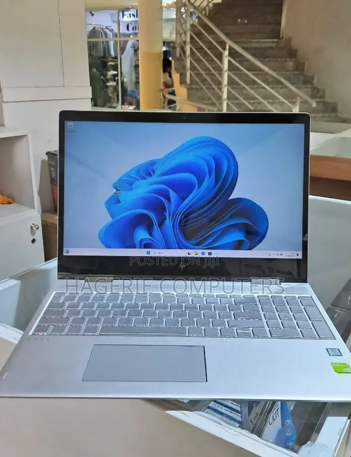 Laptop HP Envy X360 8GB Intel Core I5 SSD 512GB