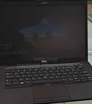 Laptop Dell Latitude 5310 16GB Intel Core I7 SSD 256GB