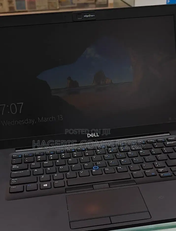 Laptop Dell Latitude 5310 16GB Intel Core I7 SSD 256GB