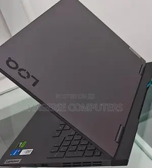 Photo - Laptop Lenovo 16GB Intel Core I5 SSD 512GB