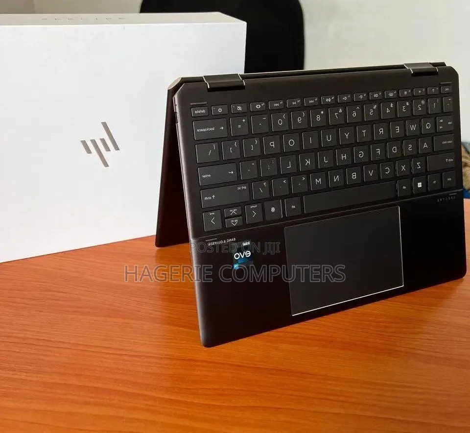New Laptop HP Spectre 16GB Intel Core I7 SSD 512GB