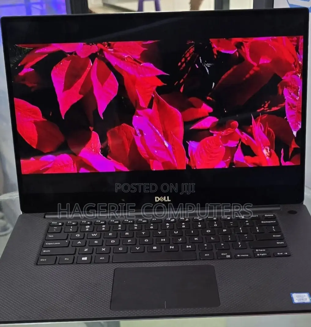 New Laptop Dell XPS 15 16GB Intel Core I9 SSD 512GB