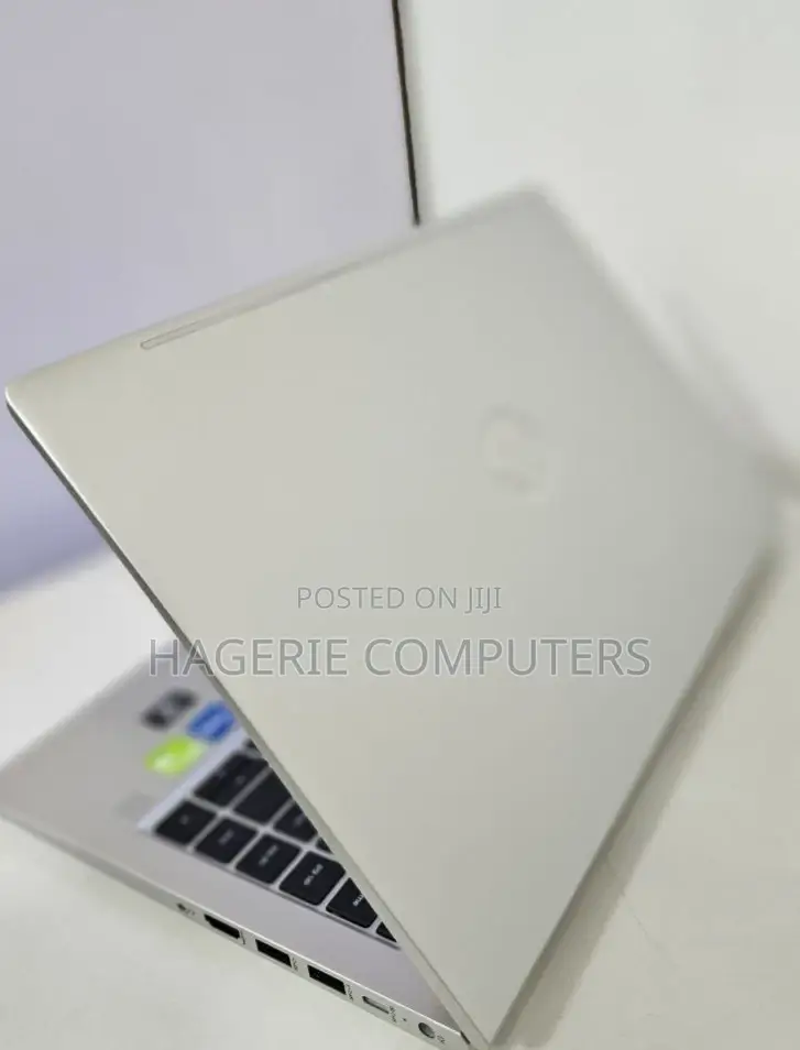 New Laptop HP 16GB Intel Core I5 SSD 512GB