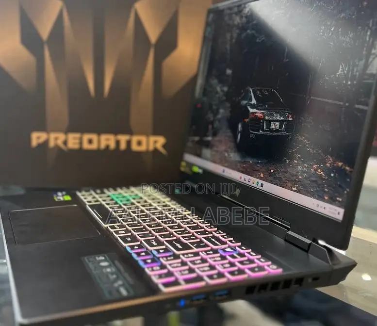 New Laptop Acer Predator Helios 300 16GB Intel Core I9 SSD 1T