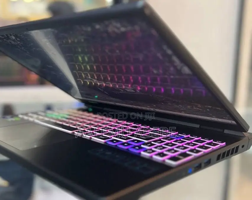 New Laptop Acer Predator Helios 300 16GB Intel Core I9 SSD 1T