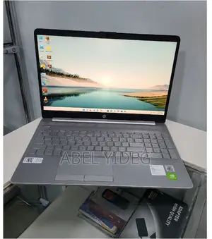 New Laptop HP Stream Notebook 8GB Intel Core I7 HDD 1T