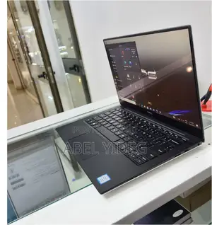 New Laptop Dell XPS 13 16GB Intel Core I7 SSD 512GB