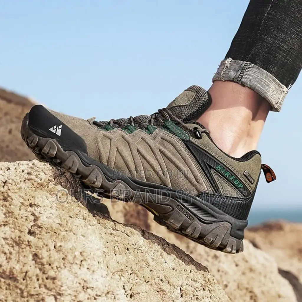 Hike Up Sneakers Master Quality