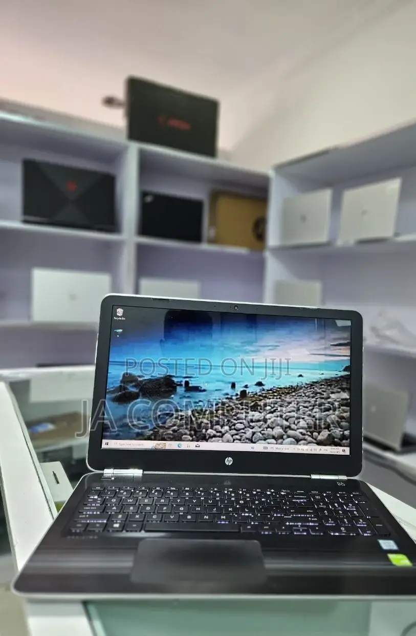 New Laptop HP Pavilion 15 16GB Intel Core I7 SSD 1T