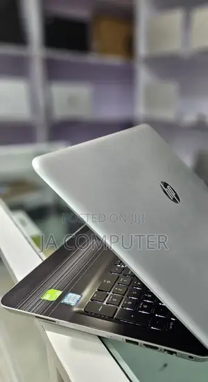 New Laptop HP Pavilion 15 16GB Intel Core I7 SSD 1T