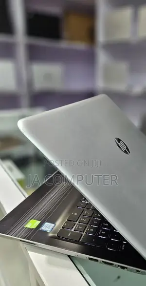 New Laptop HP Pavilion 15 16GB Intel Core I7 SSD 1T