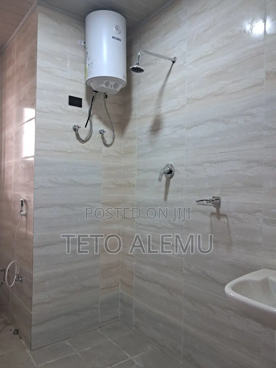 20bdrm Apartment in የሚሸጥ ሙሉ አፓርታማ አያት, Yeka for sale