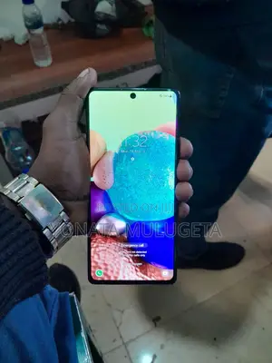 Photo - Samsung Galaxy A71 128 GB