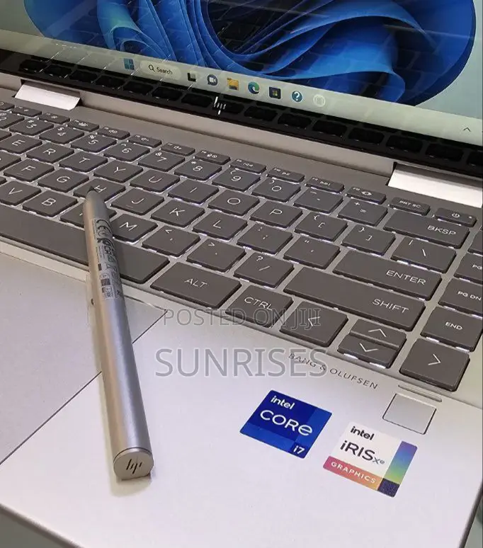 New Laptop HP Envy X360 16GB Intel Core I7 SSD 1T