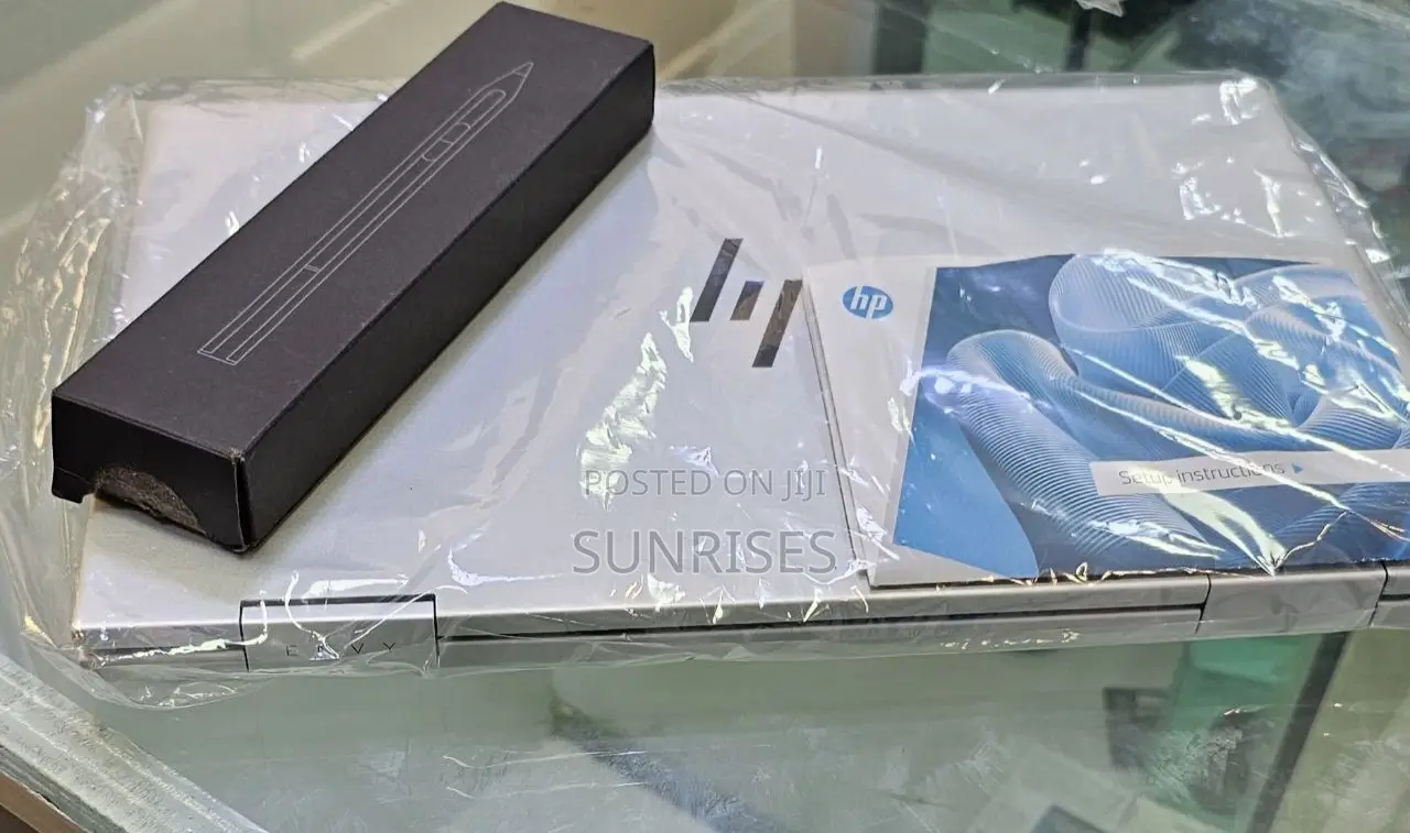 New Laptop HP Envy X360 16GB Intel Core I7 SSD 1T