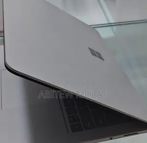 New Laptop Microsoft Surface Pro 9 16GB Intel Core I7 SSD 1T