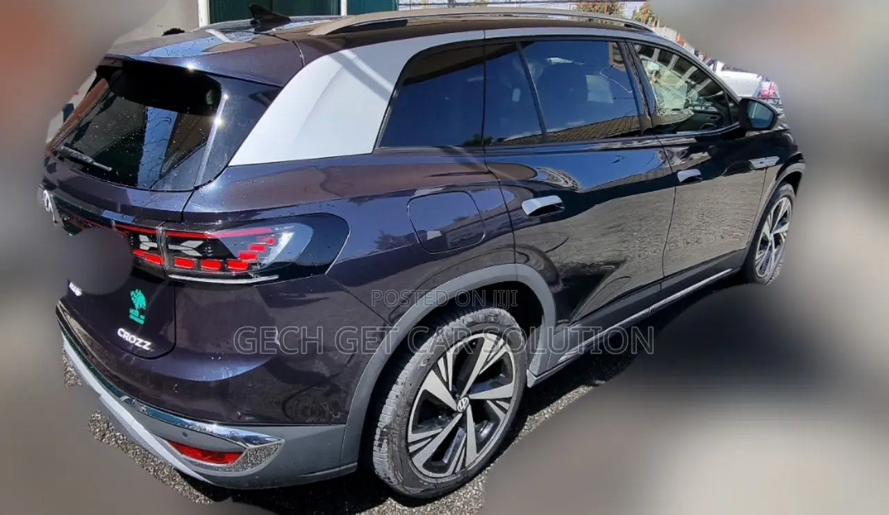 New Volkswagen ID.6 2023 Blue