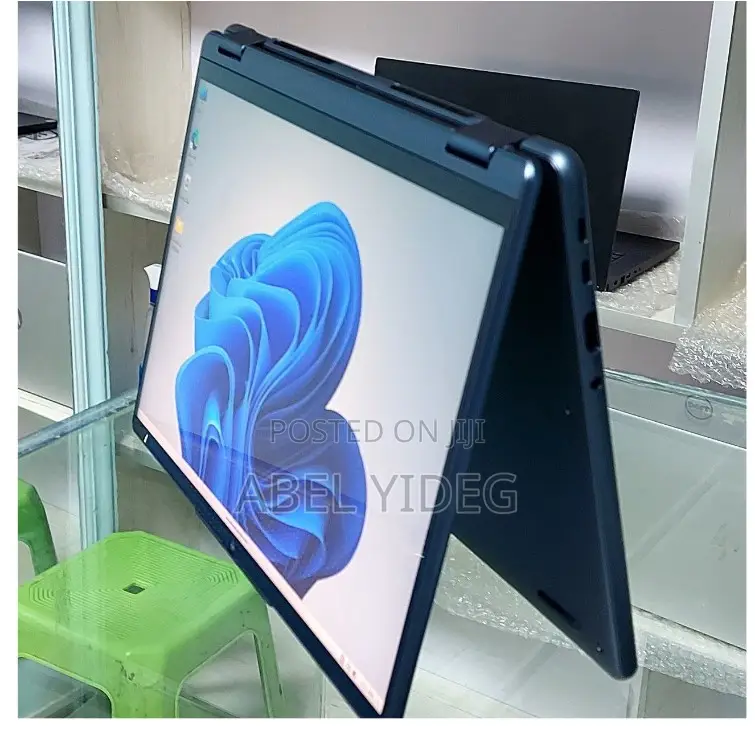 New Laptop Lenovo 16GB AMD Ryzen 7 SSD 512GB