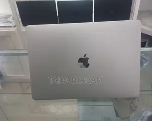 New Laptop Apple MacBook Pro 2022 M2 16GB Intel Core i7 SSD 512GB