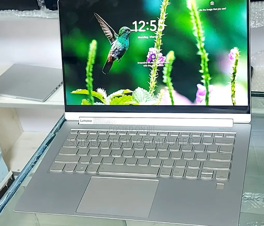 New Laptop Lenovo Yoga 950i 16GB Intel Core I7 SSD 512GB