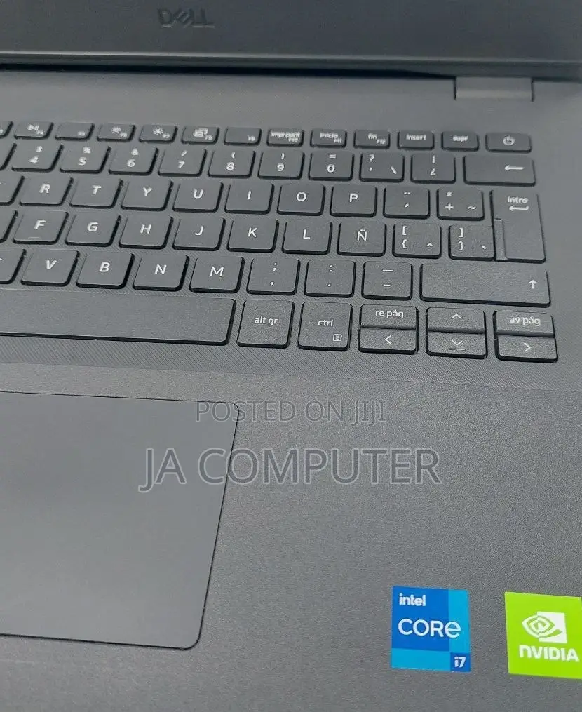 New Laptop Dell Vostro 1014 16GB Intel Core I7 SSD 1T