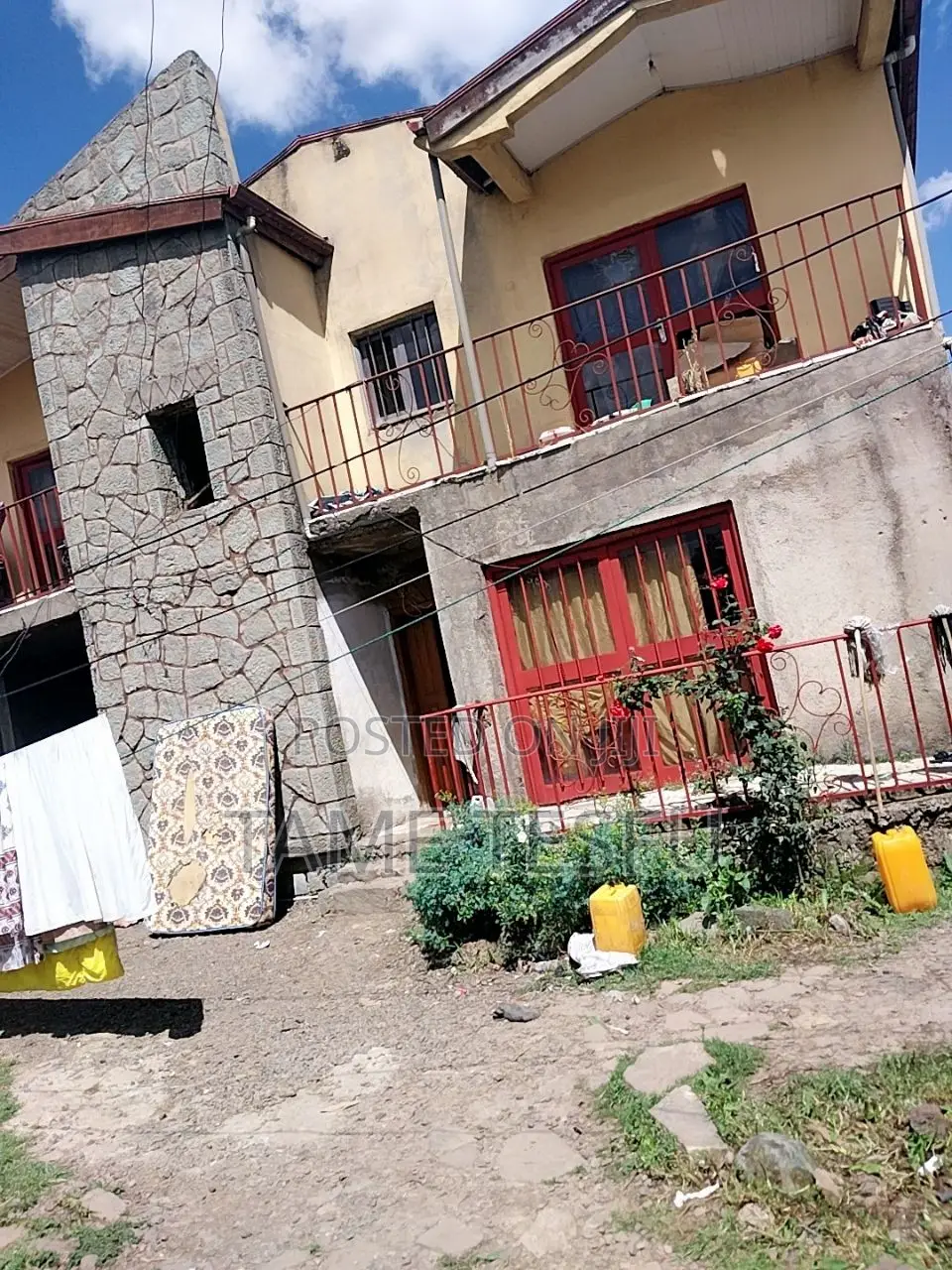 5bdrm House in Yeka Kotobe for sale