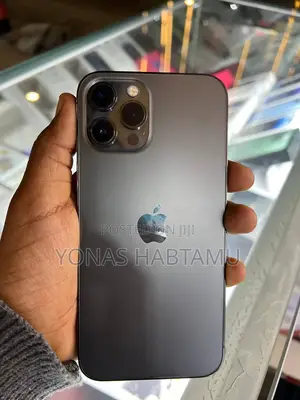 Photo - New Apple iPhone 14 Pro Max 256 GB