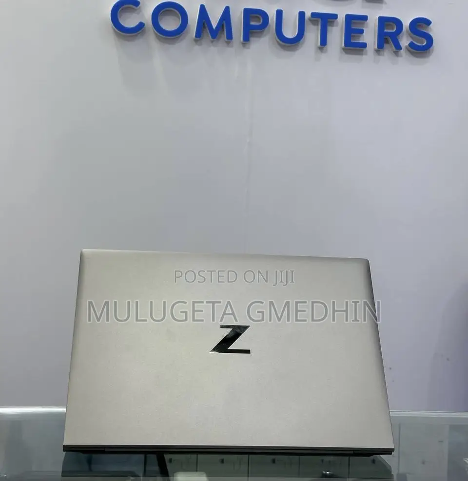 New Laptop HP ZBook 17 16GB Intel Core I7 SSD 512GB