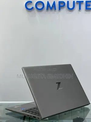 New Laptop HP ZBook 17 16GB Intel Core I7 SSD 512GB