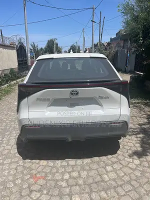 Toyota bZ4X 2023 White