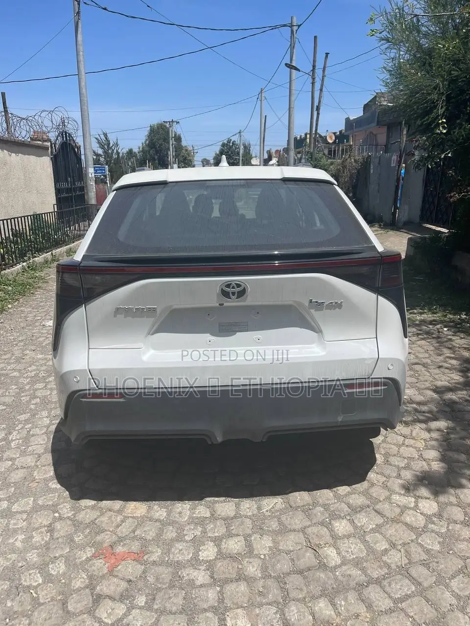 Toyota bZ4X 2023 White