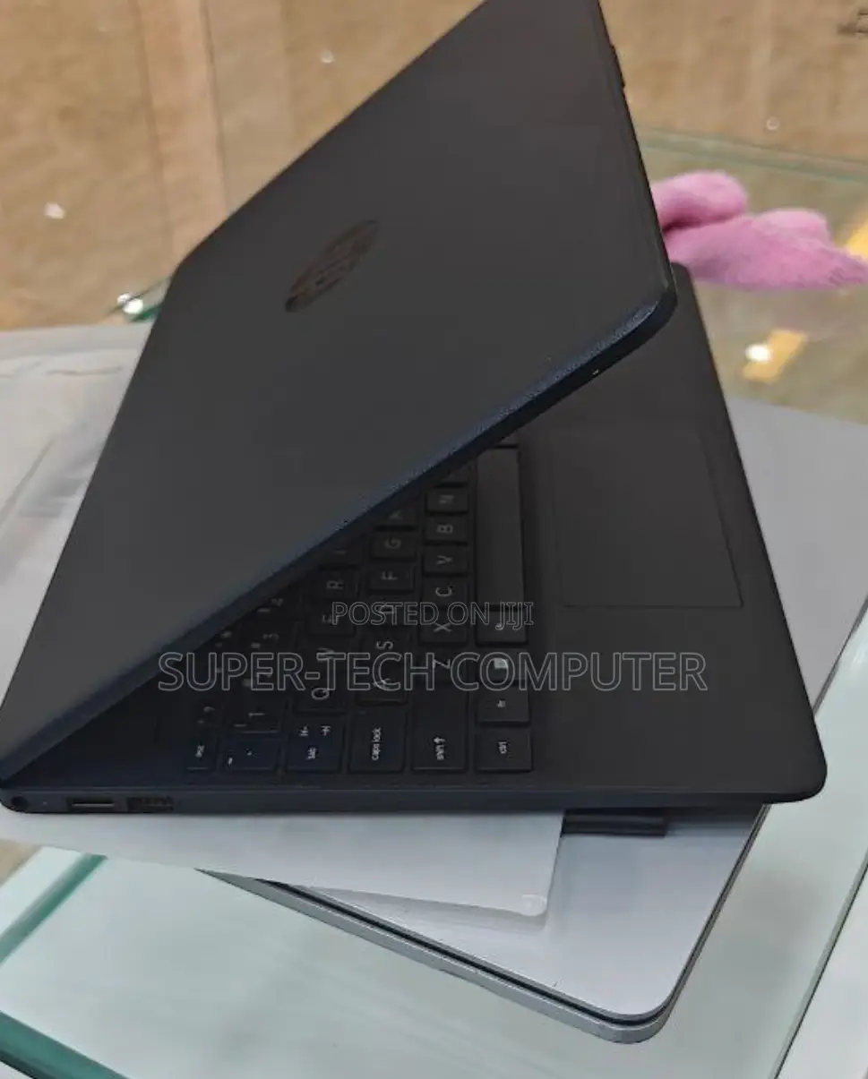 New Laptop HP Stream Notebook 16GB Intel Core I7 SSD 512GB