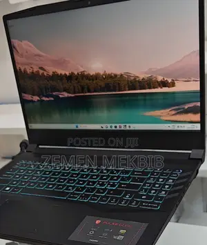 New Laptop MSI 16GB SSD 512GB