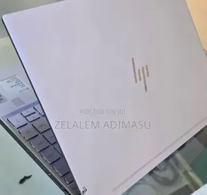 New Laptop HP Envy X2 8GB Intel Core I5 SSD 512GB