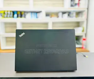 Photo - New Laptop Lenovo ThinkPad Yoga 8GB Intel Core I7 SSD 256GB