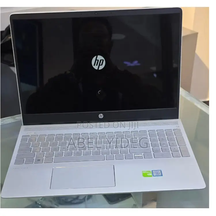 New Laptop HP Pavilion 15 8GB Intel Core I5 SSD 500GB