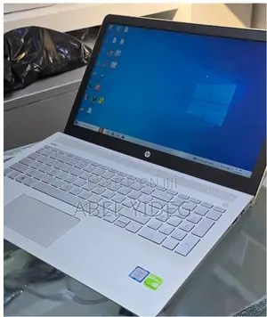 New Laptop HP Pavilion 15 8GB Intel Core I5 SSD 500GB