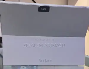 New Laptop Microsoft Surface 4GB Intel Core I5 SSD 128GB