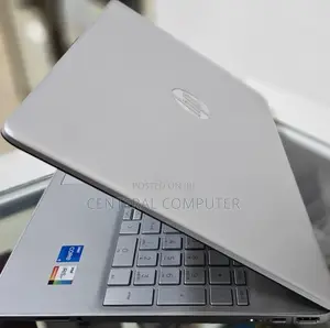 New Laptop HP Stream Notebook 16GB Intel Core I5 SSD 512GB