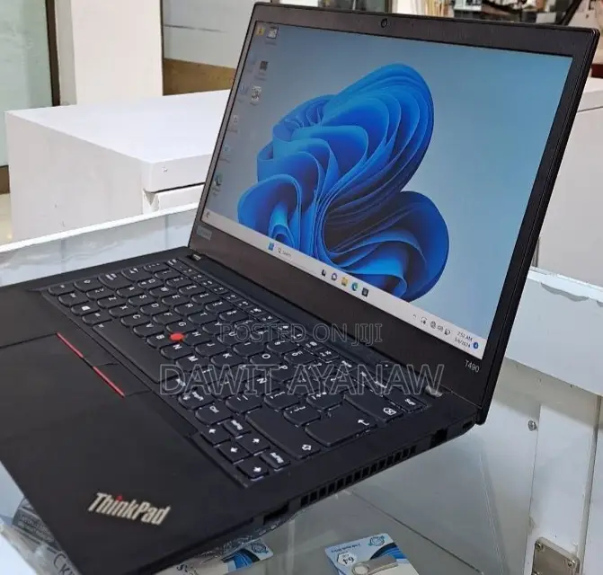 New Laptop Lenovo Thinkpad T490s 16GB Intel Core I7 SSD 512GB