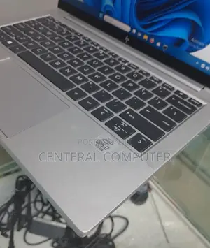 New Laptop HP 340s G7 16GB Intel Core I7 SSD 512GB