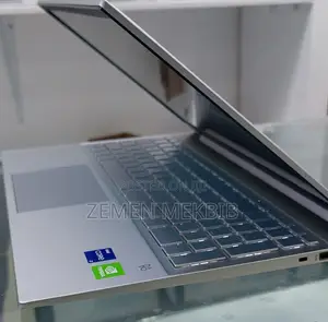 New Laptop HP 16GB Intel Core I7 SSD 512GB