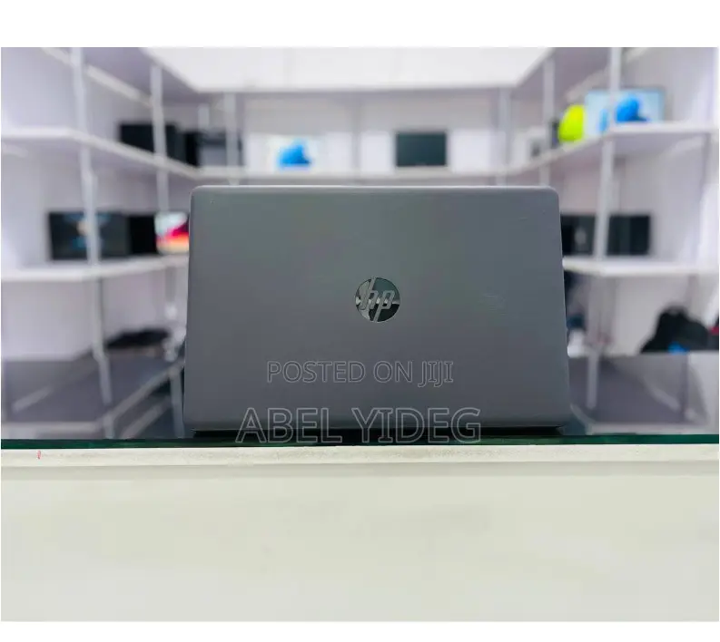 New Laptop HP Stream Notebook 8GB Intel Core I7 HDD 1T