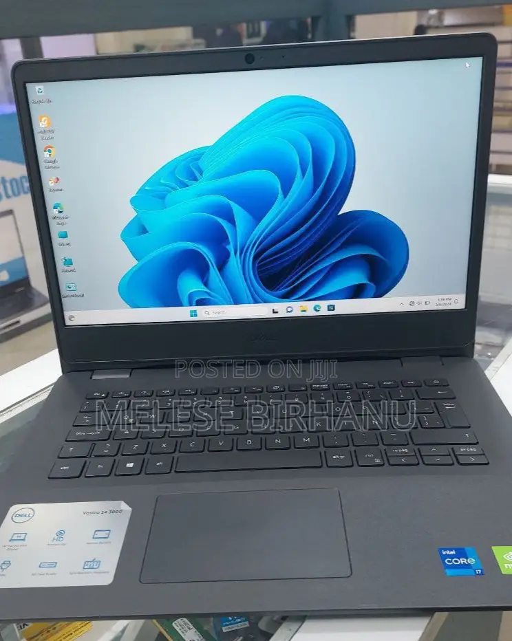 New Laptop Dell Vostro 1540 16GB Intel Core I7 SSD 1T