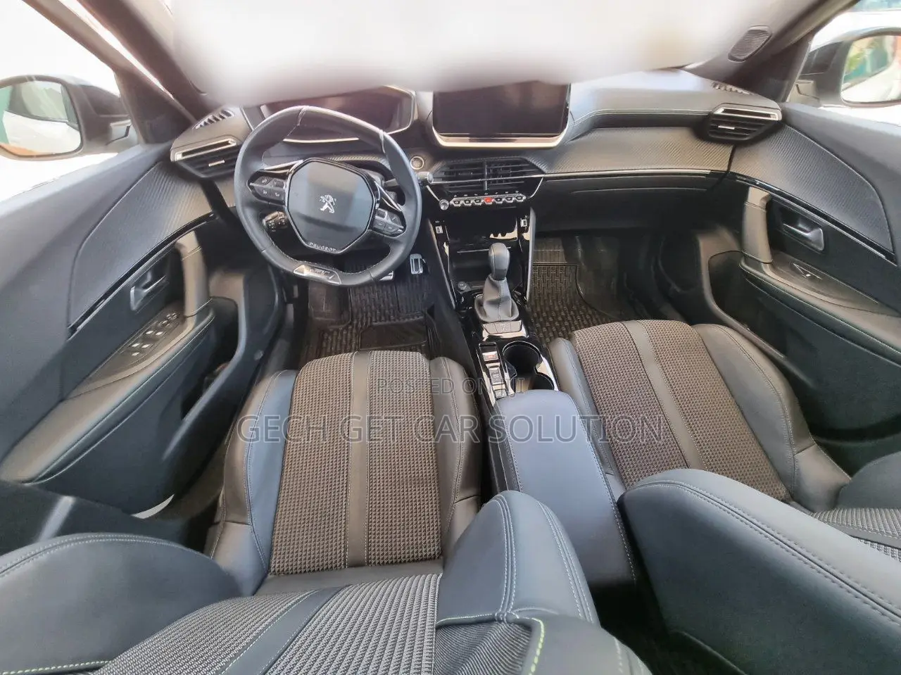 Peugeot 2008 2022 White