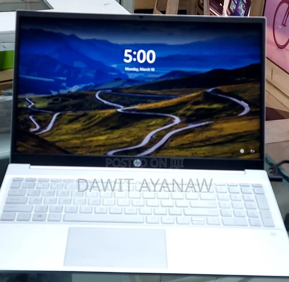 New Laptop HP Pavilion 15 16GB Intel Core I7 SSD 1T