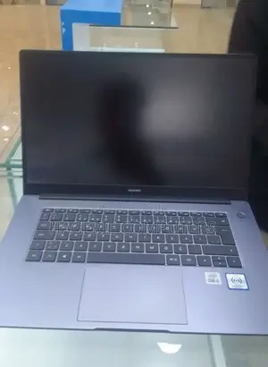 Photo - New Laptop Huawei MateBook 13 WRT-W29E 16GB Intel Core I5 SSD 512GB