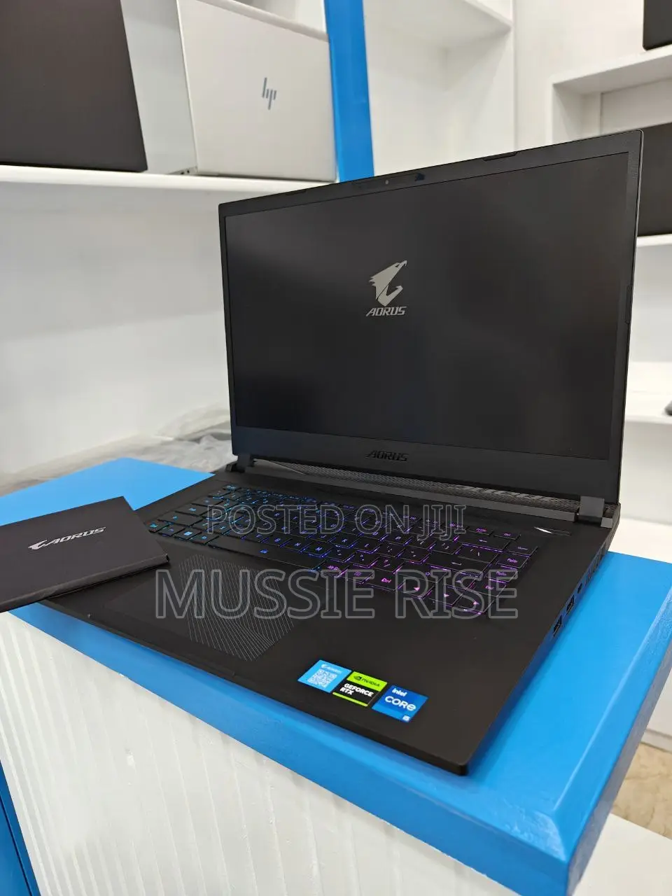 New Laptop Gigabyte Aorus 8GB Intel Core I5 SSD 512GB
