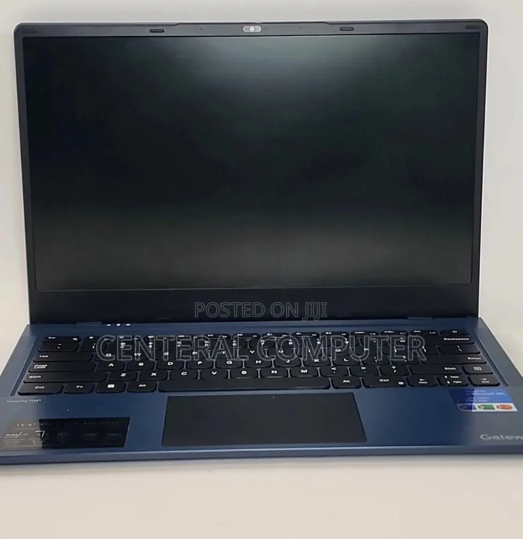 New Laptop Gateway NV40 4GB Intel Celeron SSD 128GB